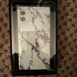 Brand new***Cell Phone case iPhone 11 - FLAUNT